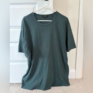 Men’s Vince t shirt